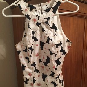 White House Black market top